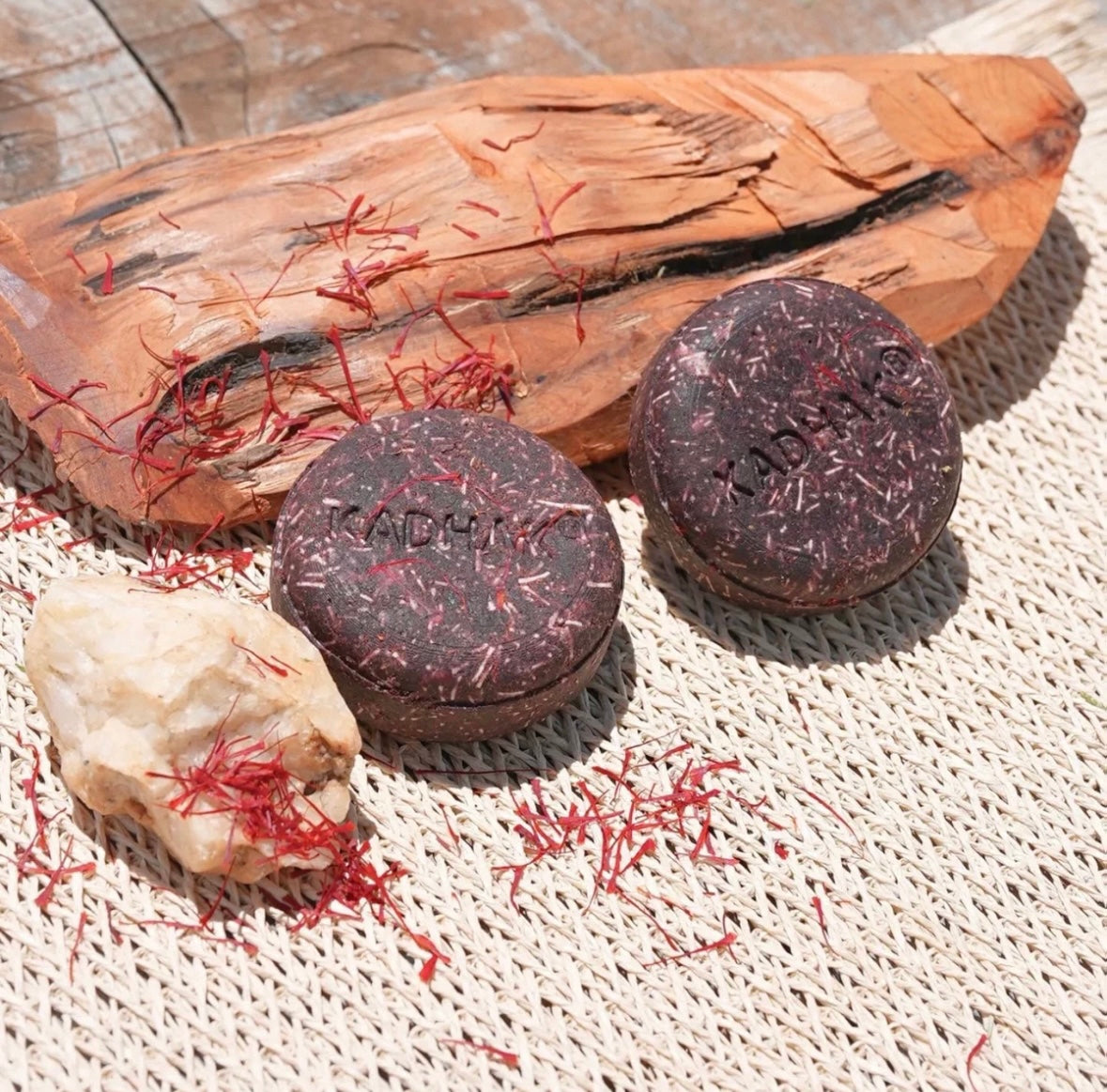 Kadhak Saffron Yak Milk Shampoo Bar